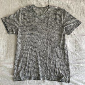 Men's Lululemon Shirt